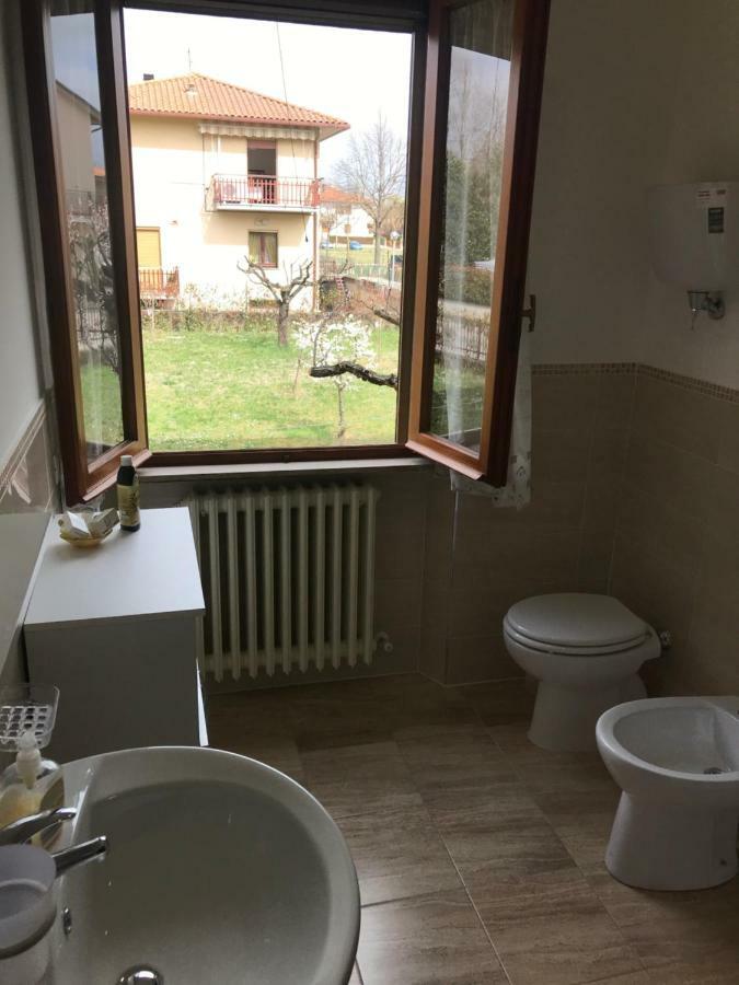 Вілла La Casa Sul Trasimeno Кастільйоне-дель-Лаго Екстер'єр фото